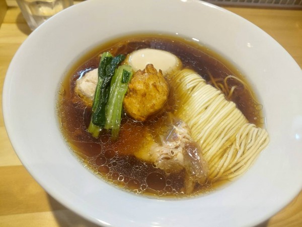 「味玉醤油中華そば」@猫と月の写真