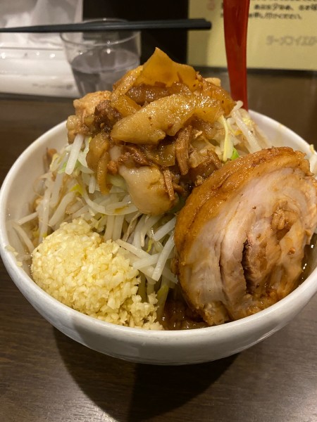 「大ラーメン　950」@ラーメン イエロー 御徒町店の写真