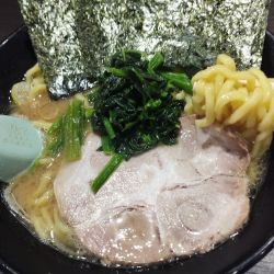 らーめん(醤油)(880)