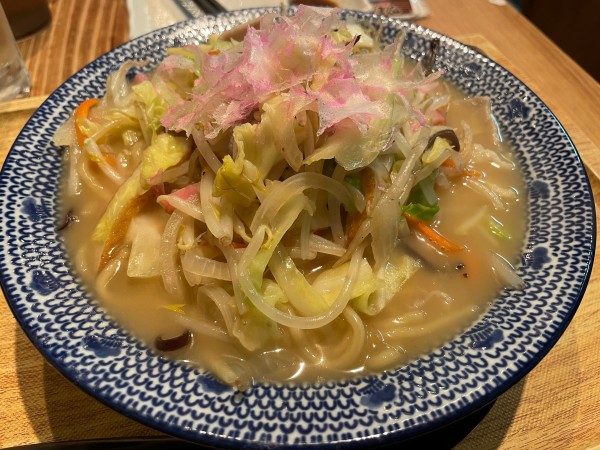 「白ちゃんぽん」@じげもんちゃんぽん 代々木店の写真