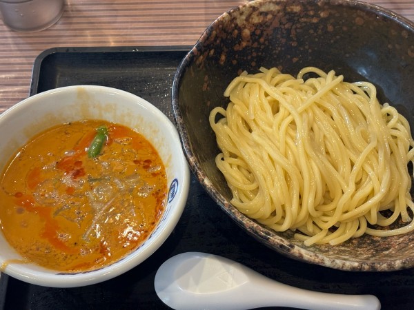 「四川担々つけ麺」@三ツ矢堂製麺 ぐりーんうぉーく多摩店の写真