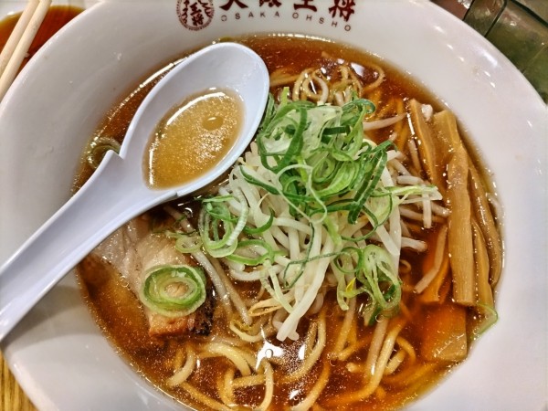 「中華そば」@大阪王将 湘南台駅前店の写真