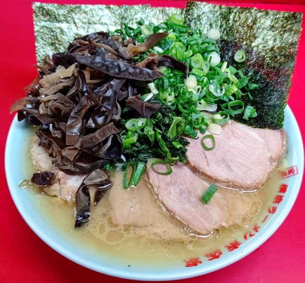 「チャーシューメン」@横浜家系ラーメン 末広家の写真