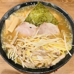 ネギラーメン 中
