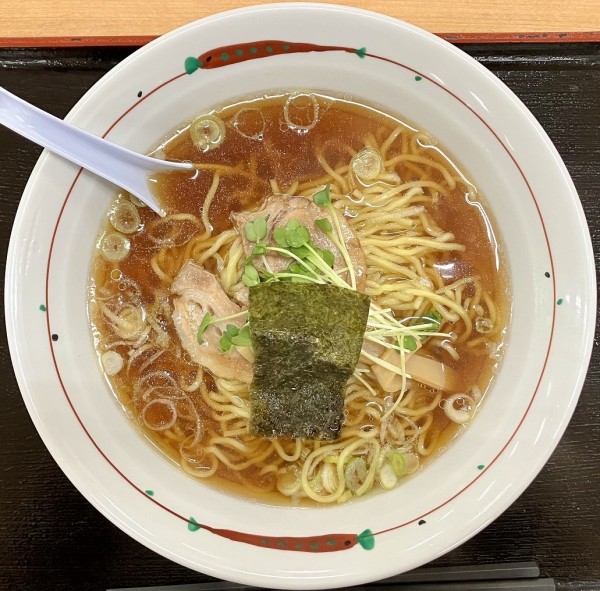 「手もみラーメン 麺大盛」@福よし スーパーVIVAモール大井店の写真