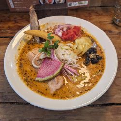 スパイスラーメン 1200円