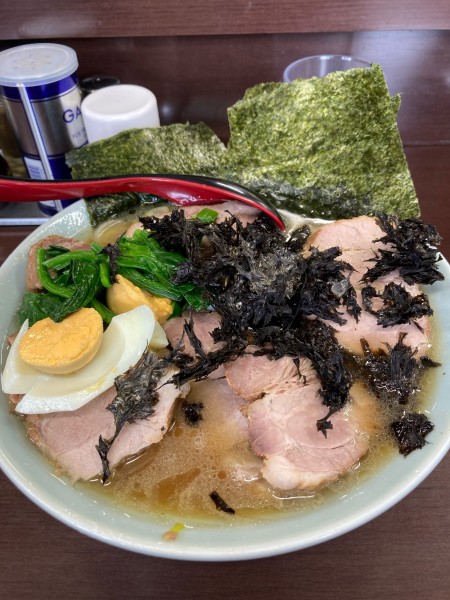 「チャーシューメン（玉子と岩海苔はご厚意）」@ラーメンショップ 二ツ橋店の写真