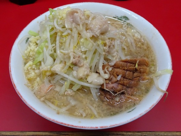 「小ブタ（1,000円）ヤサイニンニクアブラ」@ラーメン二郎 京急川崎店の写真
