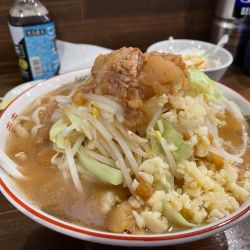 らーめんブタ入り　¥1070