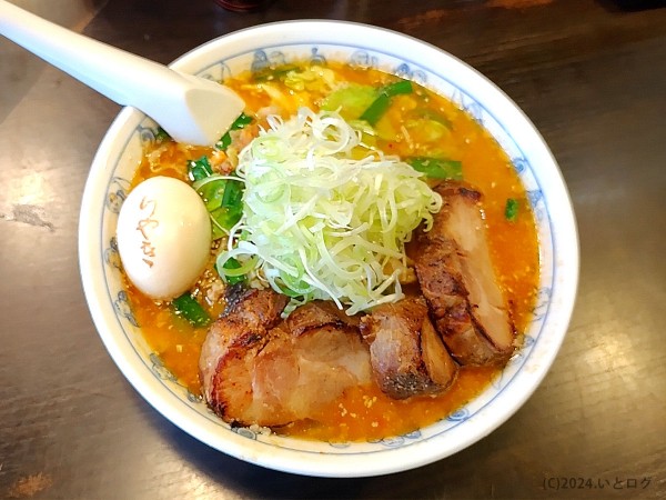 「みそチャーシューメン大盛（＋煮玉子）」@けやき すすきの本店の写真