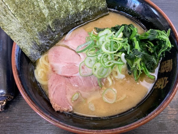 「ラーメン800円」@雷家の写真