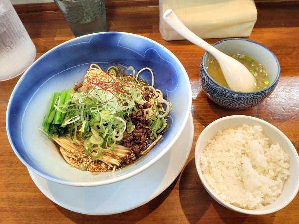 「汁なし担々麺＋ご飯」@塩らーめん 千茶屋の写真