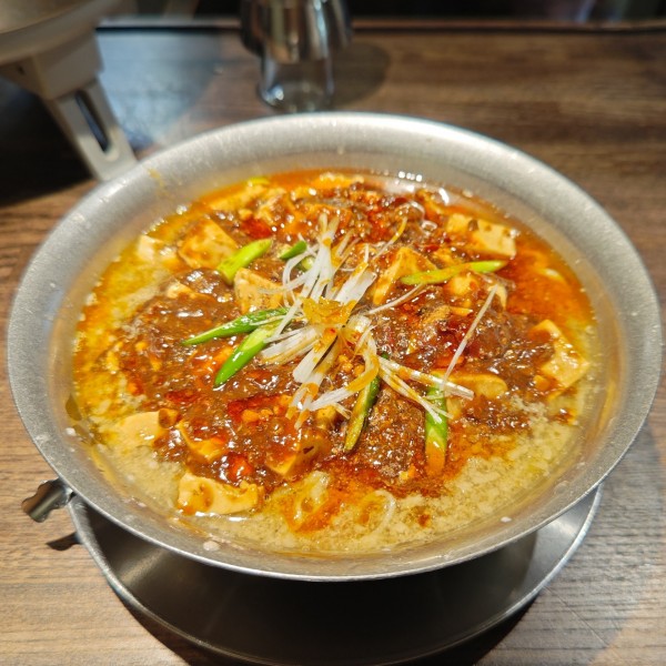 「麻婆そば（大盛）」@背油中華そば 福鳳の写真