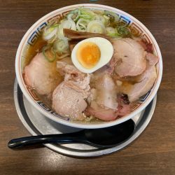 みくちゃんラーメン　並　チャーシュー茹でたまごトッピング