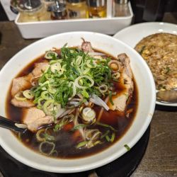 中華そば(並)+焼きめし(並)※ランチセット