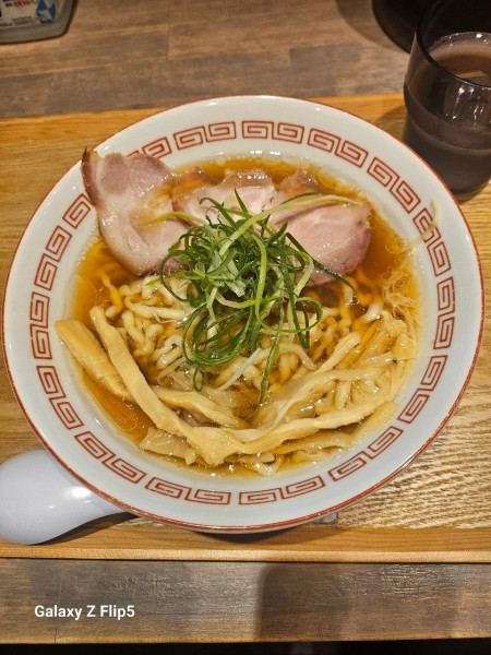 「醤油らーめん」@麺屋 必道の写真