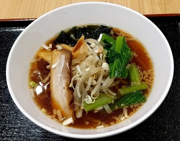 「中華そば」@良記餃子軒 イオンモール川口店の写真