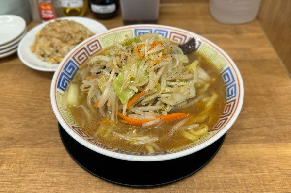 「たんめん¥900、半チャーハン¥50、野菜増し無料」@らーめん藤加の写真