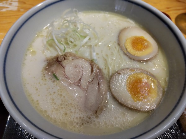 「鶏そば」@そば処 為治郎の写真