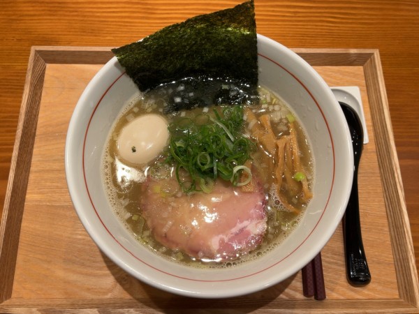 「白豚味玉（麺少なめ）」@中華そば 多繋の写真