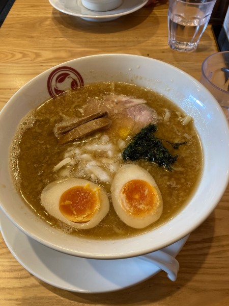「背脂煮干しラーメン」@らーめん 一葉の写真