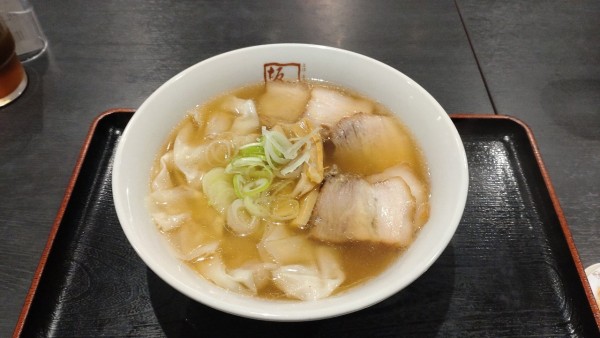 「喜多方わんたんラーメン」@喜多方ラーメン坂内 亀有店の写真