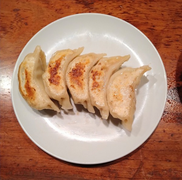 「餃子」@支那麺 はしご 銀座本店の写真