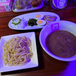 魚介豚骨つけ麺(ハーフ)