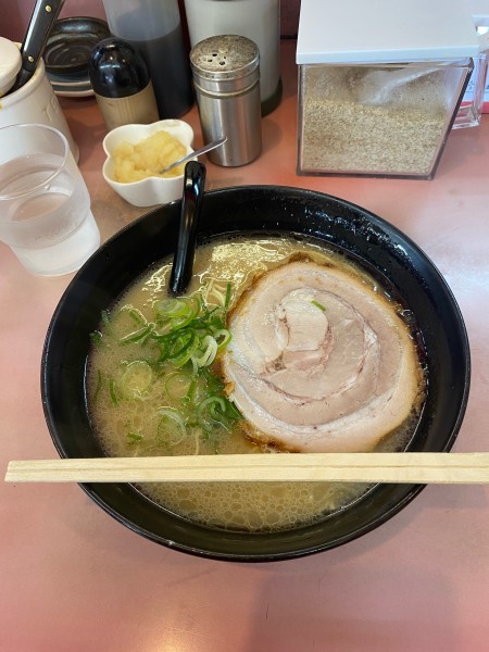 「とんこつラーメン」@ラーメンKAZUの写真