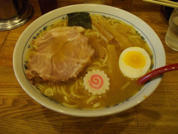 「ラーメン中盛(2玉)」@和楽大勝軒の写真