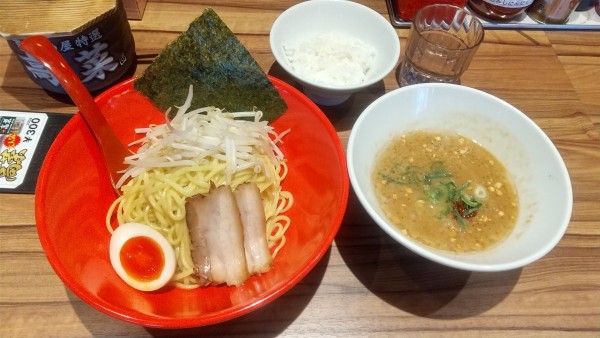 「豚骨つけ麺（冬季限定）1100円」@ラー麺 ずんどう屋 鳥取湖山店の写真