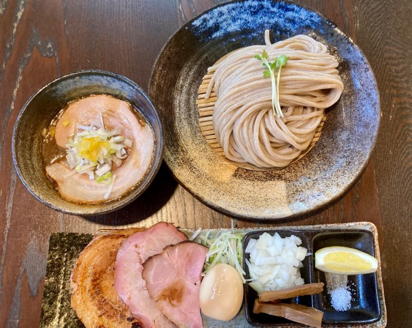 「つけ麺 並盛1200円+特製トッピング450円」@麺屋みつば＋クローバーの写真