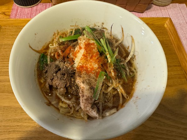 「オニオンガーリックBLACK」@中華蕎麦 はざまの写真