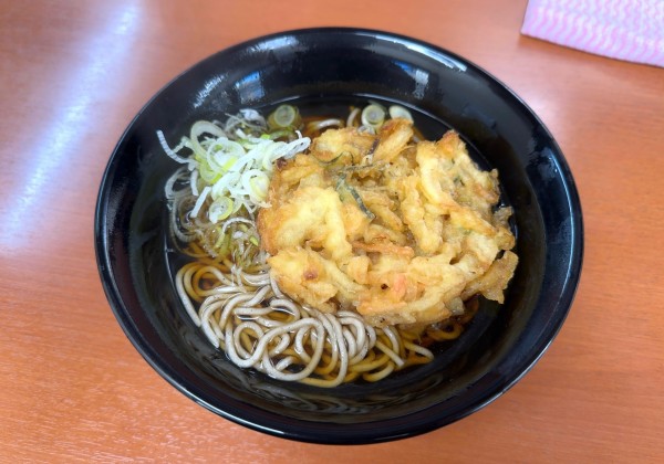 「かき揚げそば(470円)」@大江戸そば 錦糸町東店の写真
