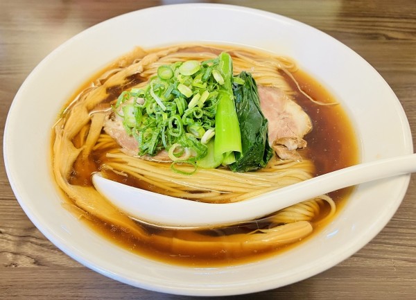 「醤油そば　大盛」@花笑み中華そば かれんの写真