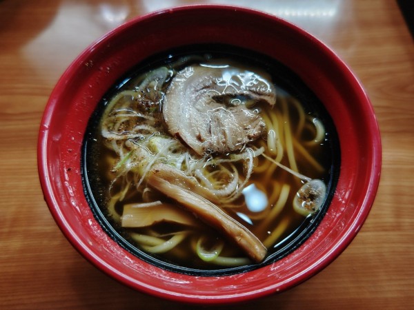 「魚介醤油らーめん」@くら寿司 東大和店の写真