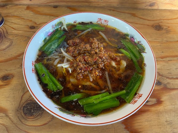 「限定台湾ラーメン950円」@湘南の手前の写真