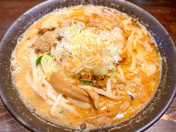 「海老香味ラーメン（950円）」@麺や 蒼 AOIの写真