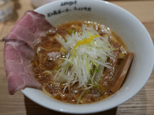 「YOSAKOI醤油」@創業麺類元年 坂本龍馬が愛したラーメン食堂の写真