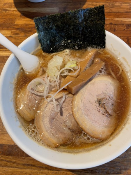 「煮干し中華」@麺酒場 まがり 八丁堀店の写真