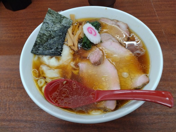 「ワンタン麺(普通盛り)¥1220-」@大勝軒おはこ 本八幡分店の写真
