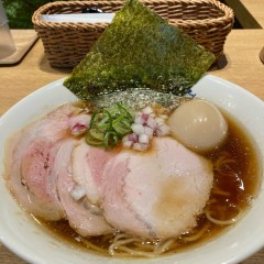 塩中華そば おかだ なんばラーメン一座店の画像
