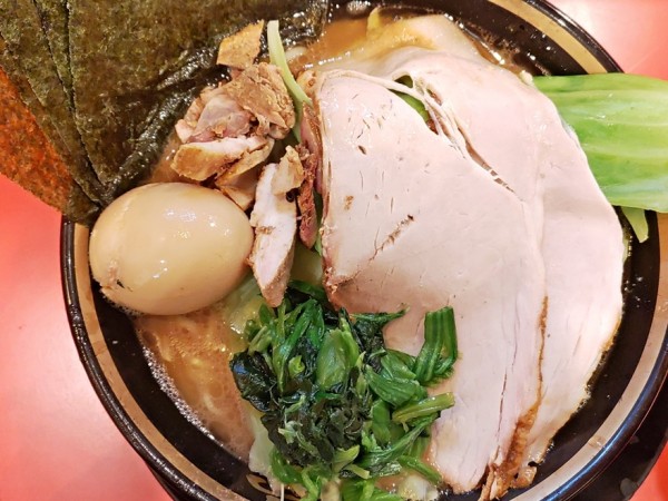 「特製ラーメン（並）」@横浜家系ラーメン 大輝家の写真