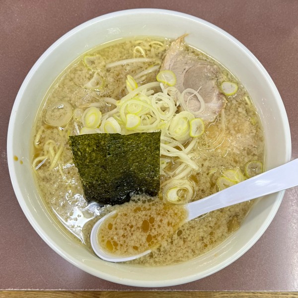 「ハッスルラーメン（750円）」@ハッスルラーメンホンマ 錦糸町店の写真