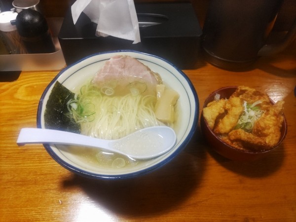 「ラーメン＋唐揚げ丼。」@上州地鶏ラーメン 翔鶴の写真