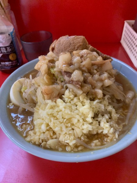 「ラーメン半分」@ラーメン富士丸 東浦和店の写真