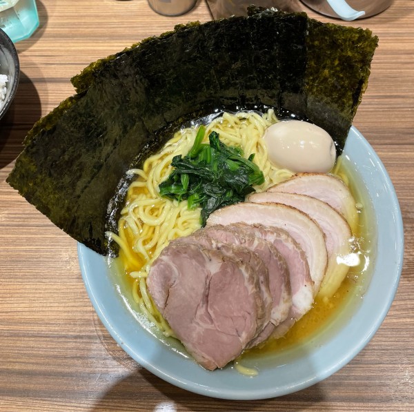 「ラーメン」@横浜らーめん渡来武 総本店の写真