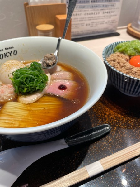 「特製ポルチーニ醤油らぁ麺」@入鹿TOKYOの写真