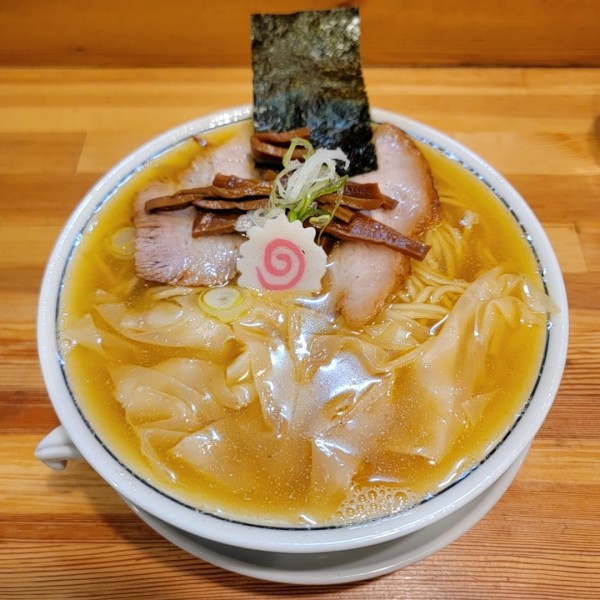 「ワンタン麺」@there is ramenの写真