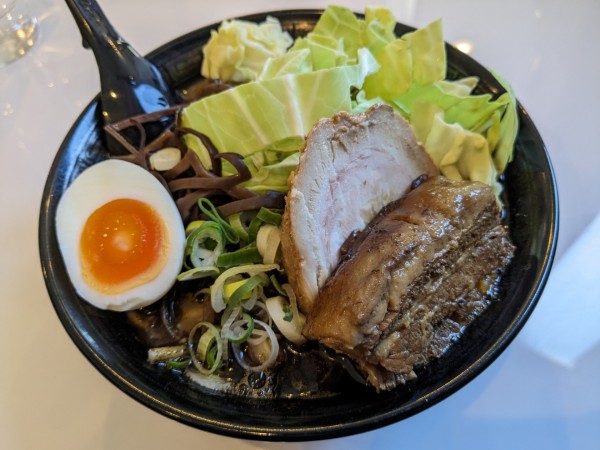 「熊本全部入りラーメン」@熊本ラーメン 麺王の写真